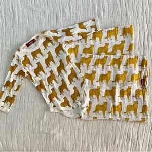 Milkbarn Cheetah Onesie + Burp Cloths